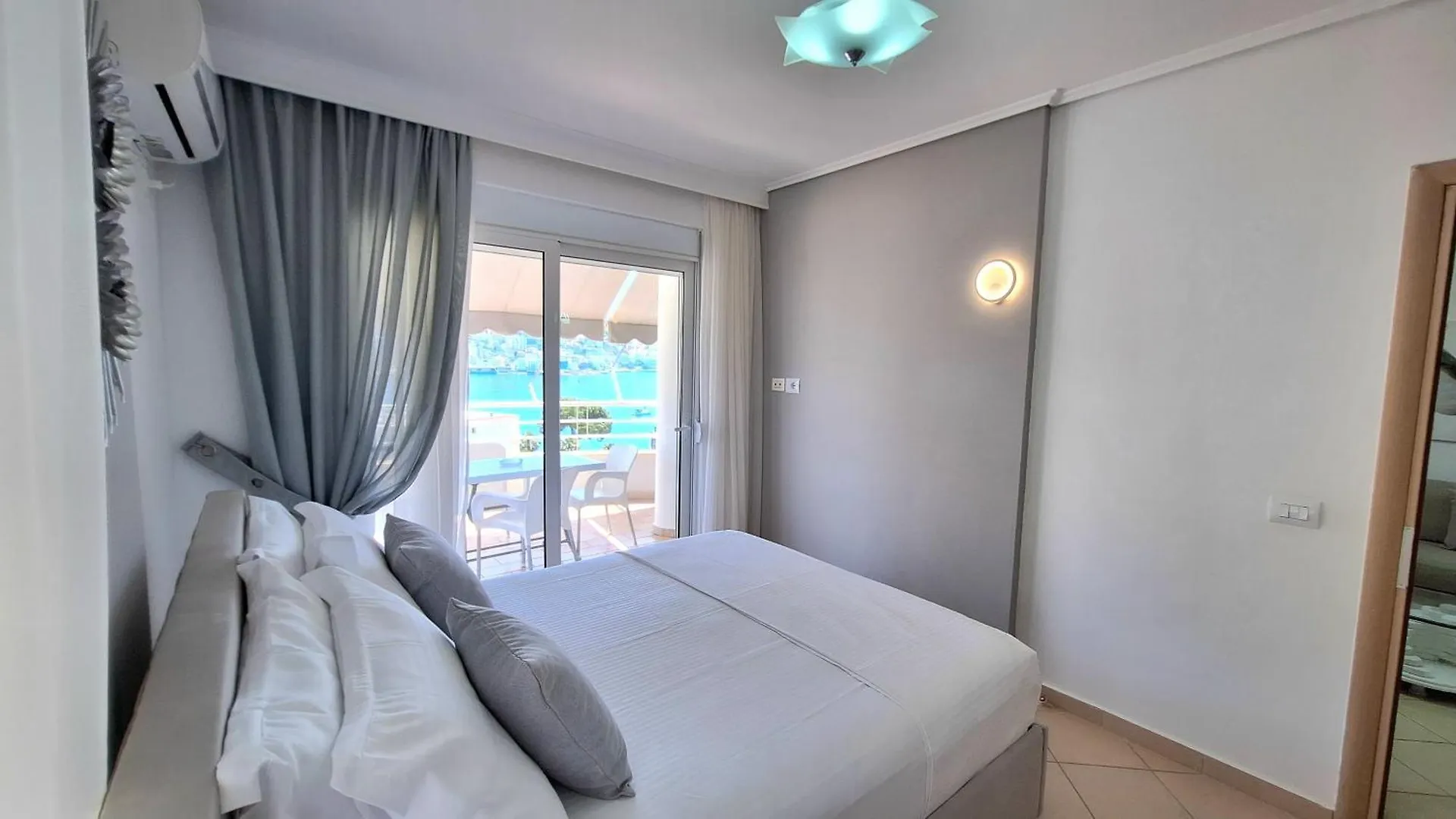 Sarandaofficial Apartment